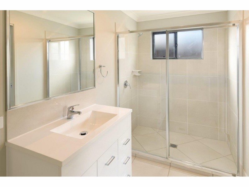 1/24 Spoonbill Drive, Forest Glen QLD 4556