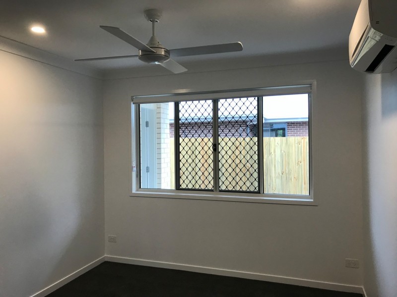 2/2 Echidna Street, Landsborough QLD 4550