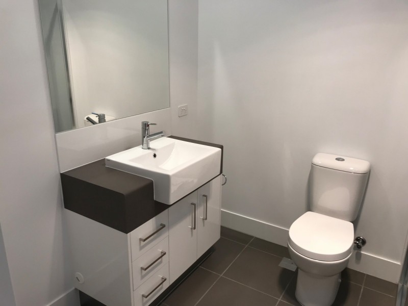 2/2 Echidna Street, Landsborough QLD 4550