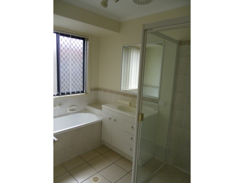 20 Explorer Street, Sippy Downs QLD 4556