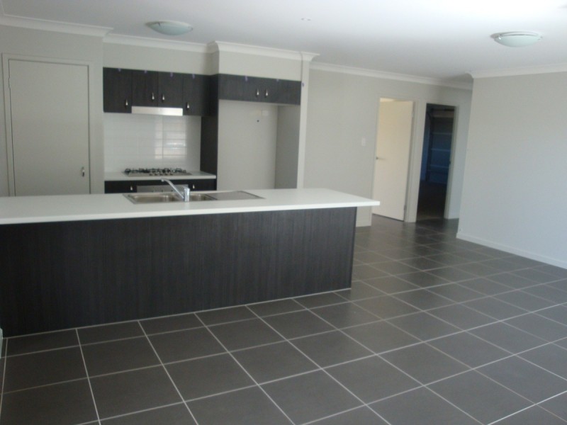 28 Hillsborough Circuit, Mountain Creek QLD 4557