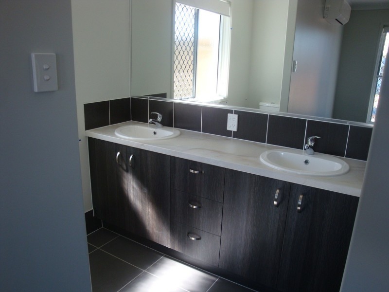 28 Hillsborough Circuit, Mountain Creek QLD 4557