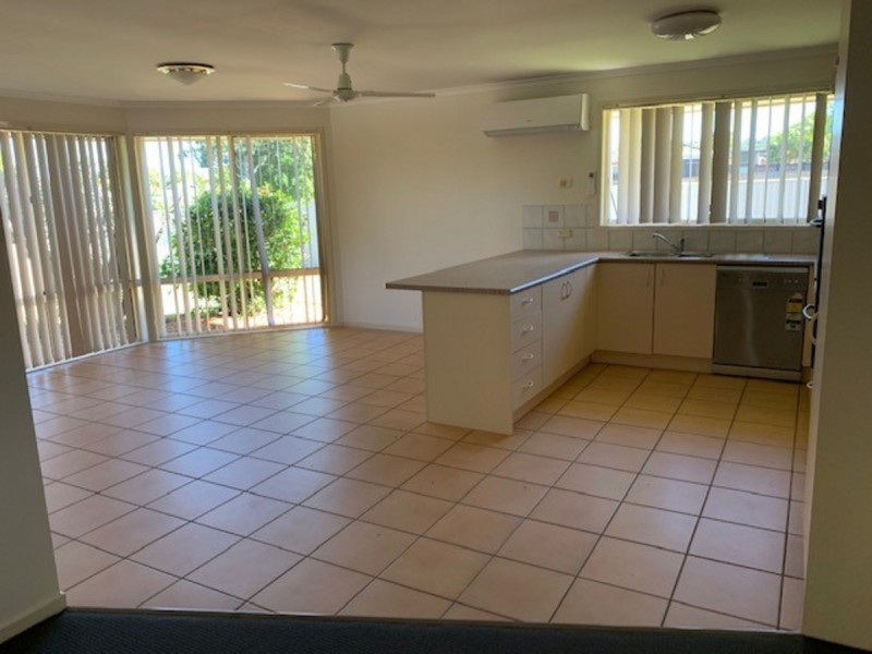 2 Sorbonne Close, Sippy Downs QLD 4556