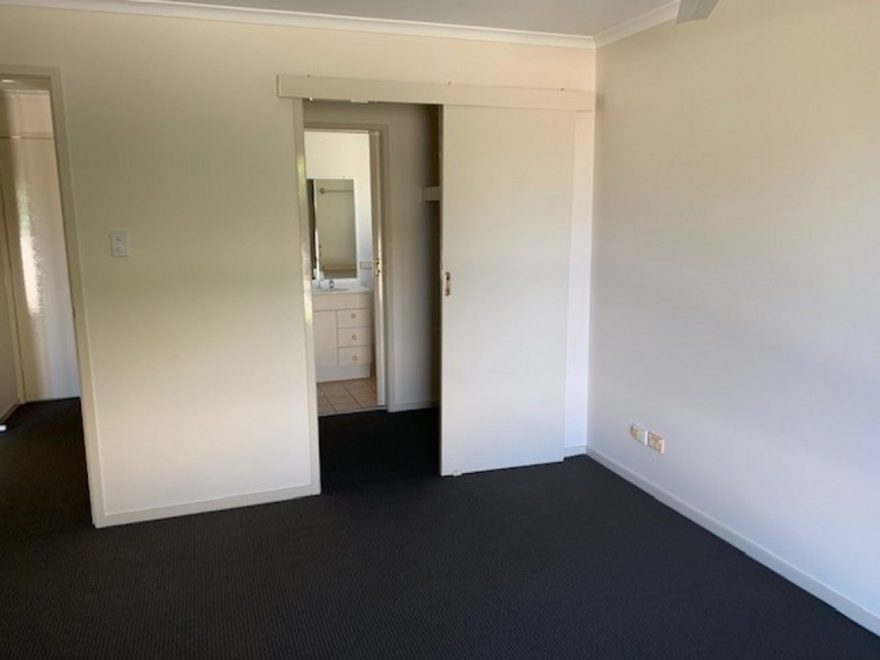 2 Sorbonne Close, Sippy Downs QLD 4556