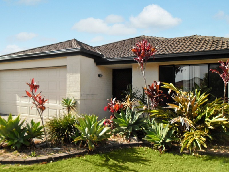 11 Dorian Crescent, Sippy Downs QLD 4556