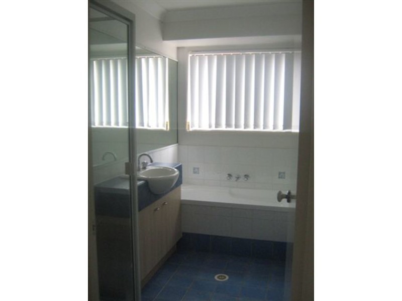 11 Dorian Crescent, Sippy Downs QLD 4556