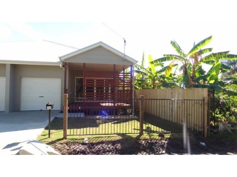 32 Vincent Street, South Mackay QLD 4740