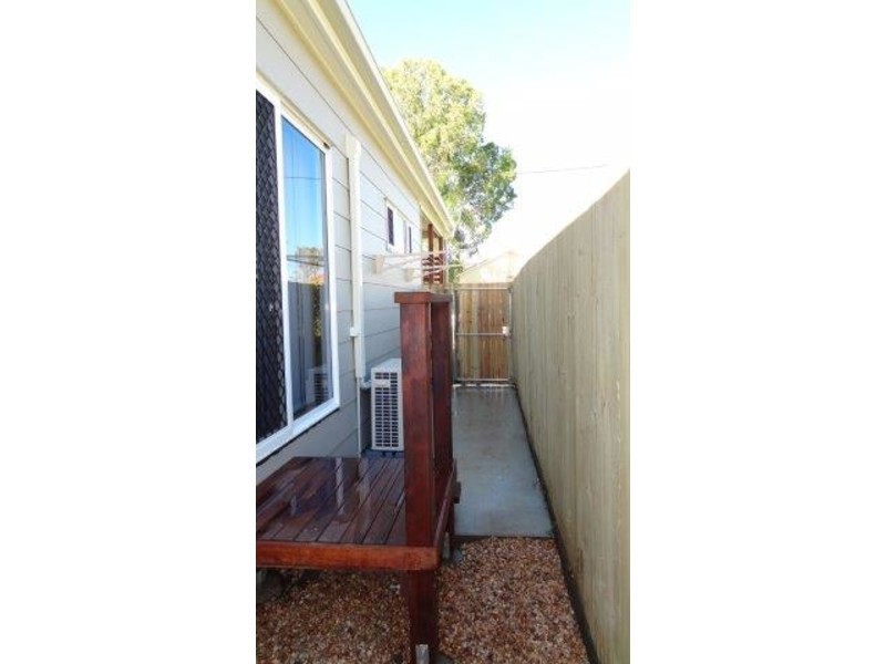 32 Vincent Street, South Mackay QLD 4740