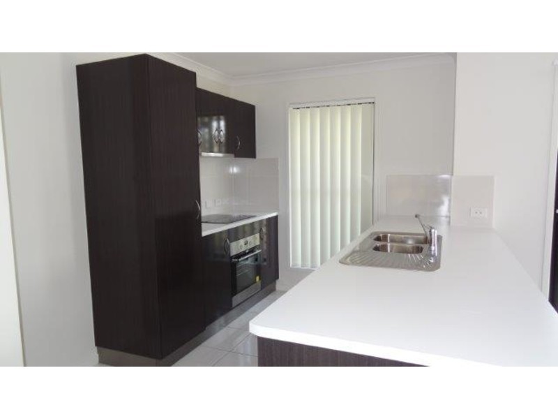 55 Commander Parade, Bucasia QLD 4750