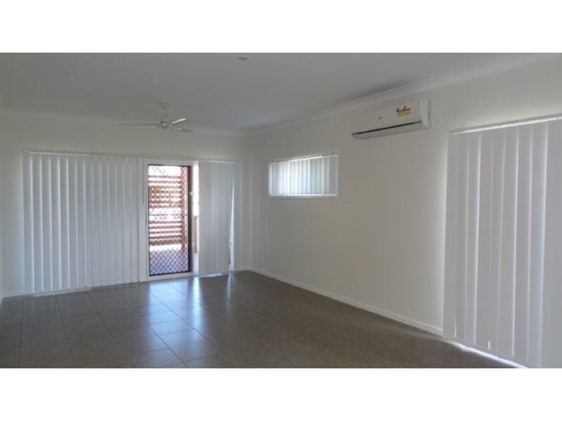 30 Vincent Street, South Mackay QLD 4740