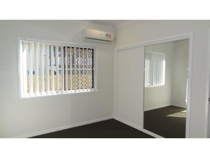 30 Vincent Street, South Mackay QLD 4740