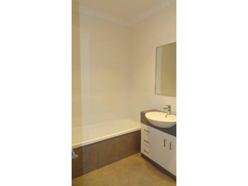 30 Vincent Street, South Mackay QLD 4740