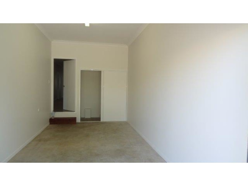 30 Vincent Street, South Mackay QLD 4740