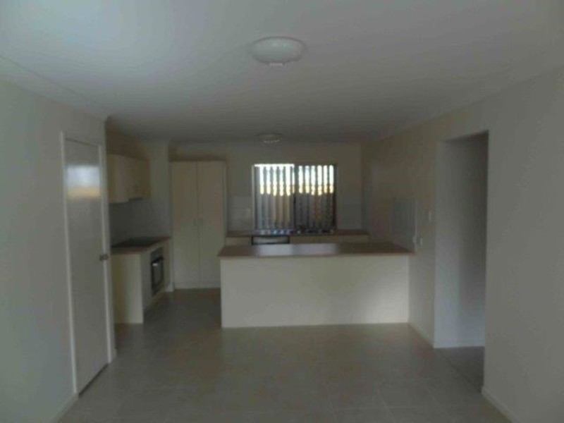 4 Warilla View, Blacks Beach QLD 4740