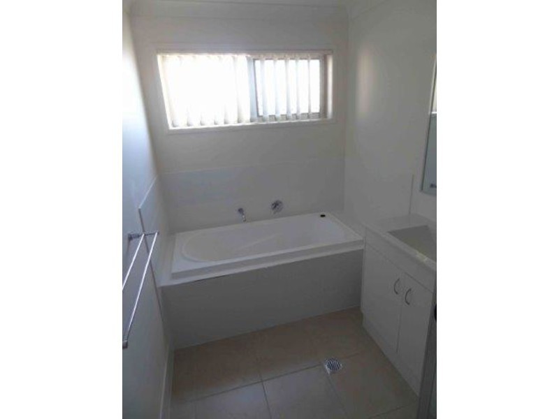 4 Warilla View, Blacks Beach QLD 4740