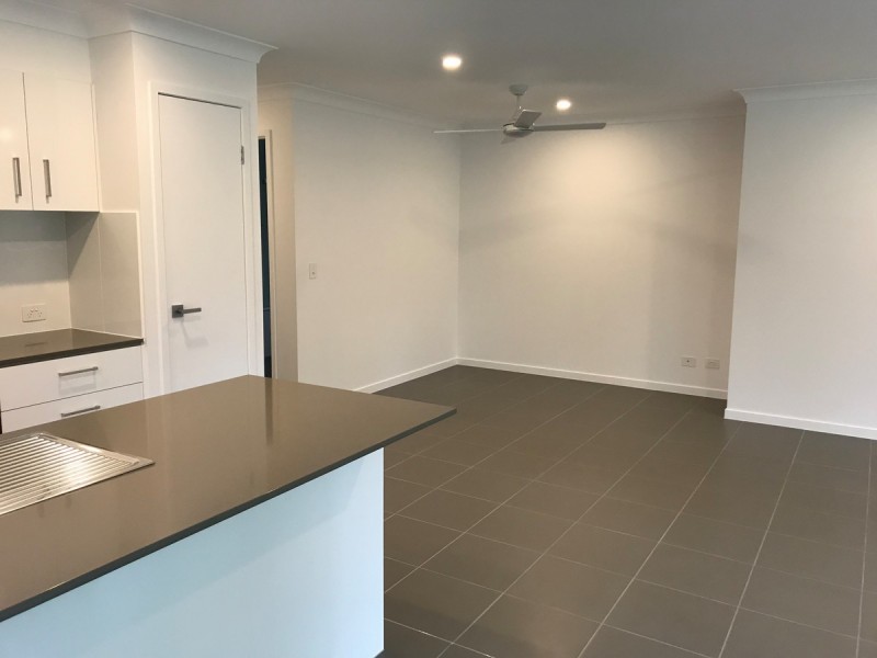 1/2 Echidna Court, Landsborough QLD 4550