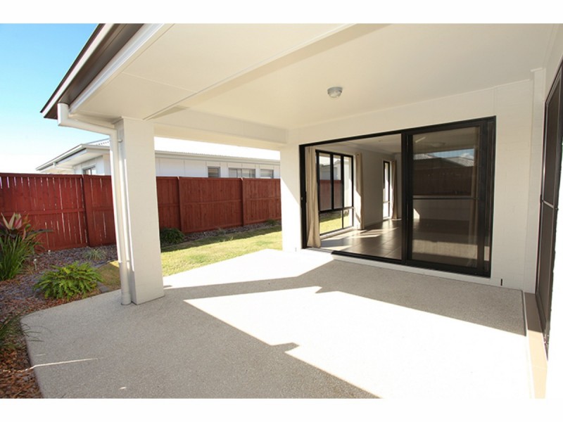 9 Barramundi Court, Mountain Creek QLD 4557