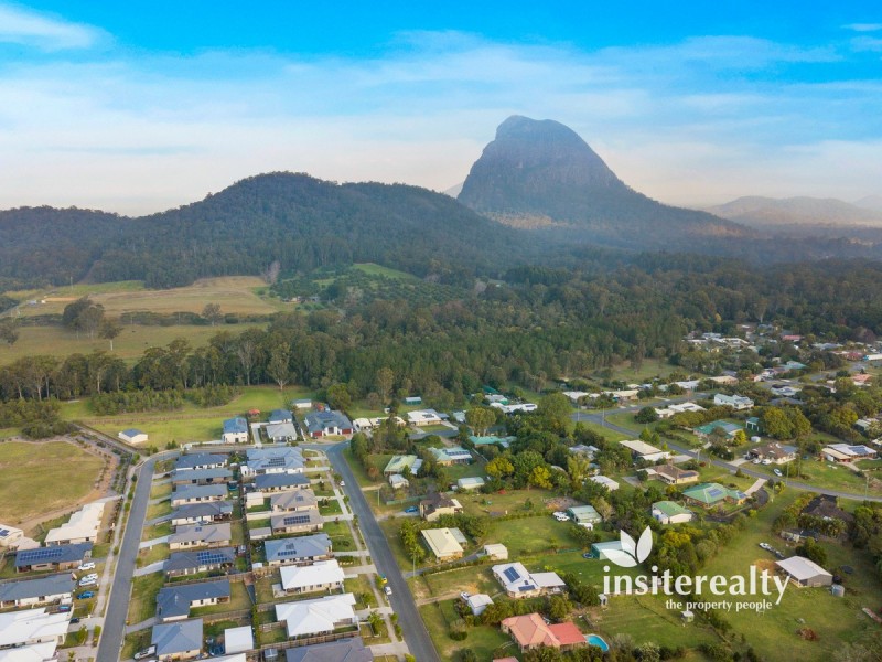 41 Poole Road, Glass House Mountains QLD 4518