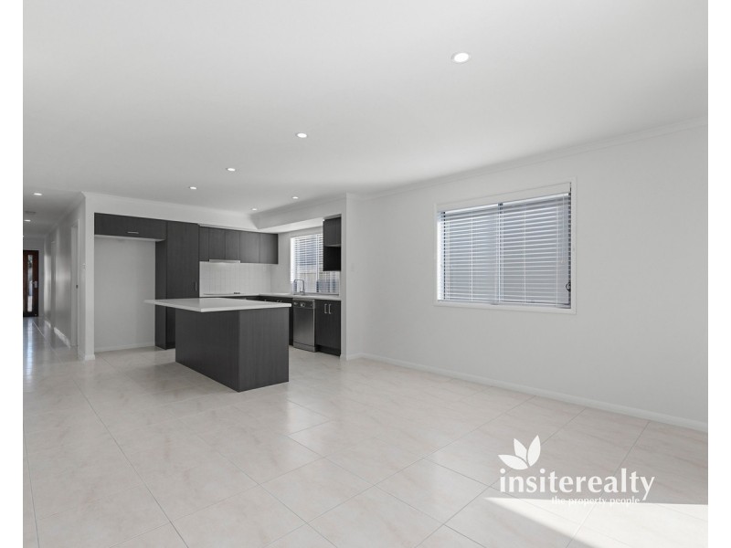 6 Foxtail Circuit, Mountain Creek QLD 4557