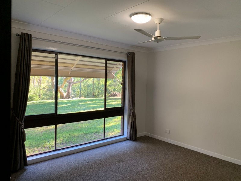 15 Little Road, Glass House Mountains QLD 4518