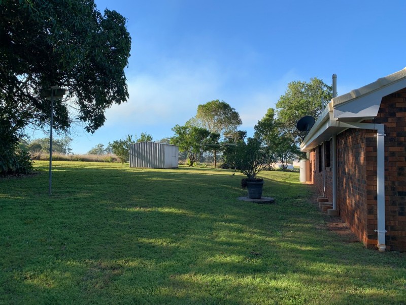 15 Little Road, Glass House Mountains QLD 4518