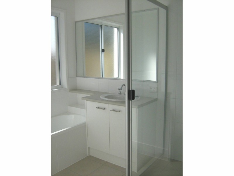 37 Red Cedar Street, Sippy Downs QLD 4556