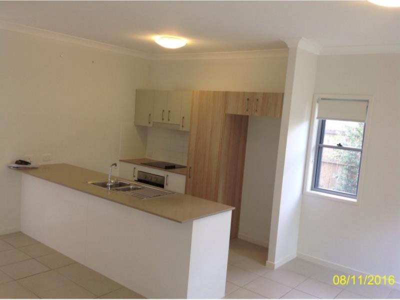 61/17 Greensboro Place, Little Mountain QLD 4551