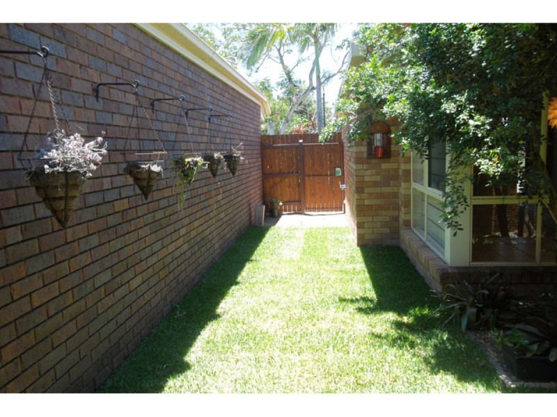 8 Beaverbrook Circuit, Sippy Downs QLD 4556