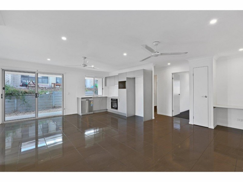 1/14 Observation Close, Nambour QLD 4560