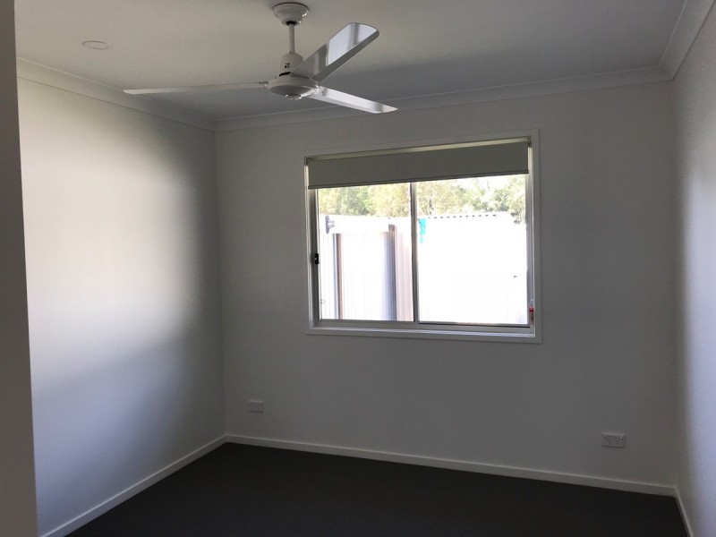 2/13 Mellumbrook Drive, Landsborough QLD 4550