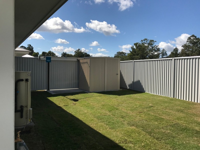 2/13 Mellumbrook Drive, Landsborough QLD 4550