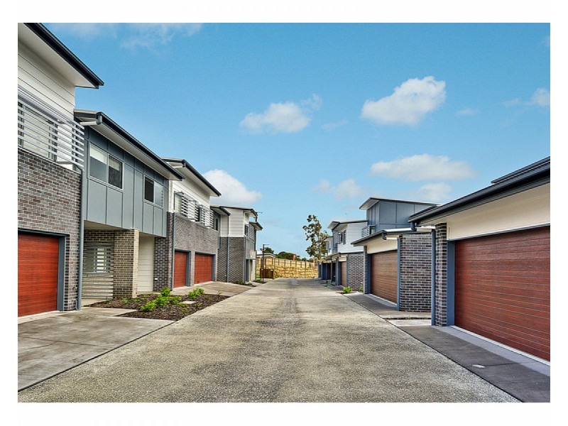 14/17 Greensboro Place, Little Mountain QLD 4551