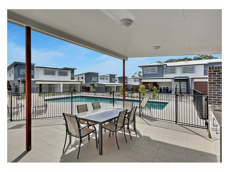 14/17 Greensboro Place, Little Mountain QLD 4551