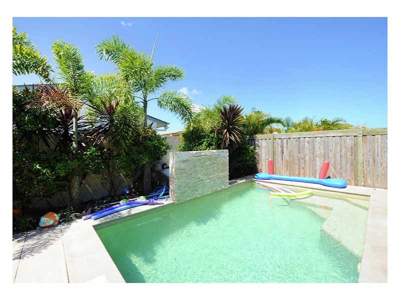 36 Howitt Street, Caloundra West QLD 4551