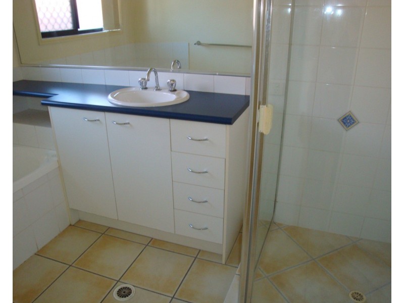70 Statesman Circuit, Sippy Downs QLD 4556