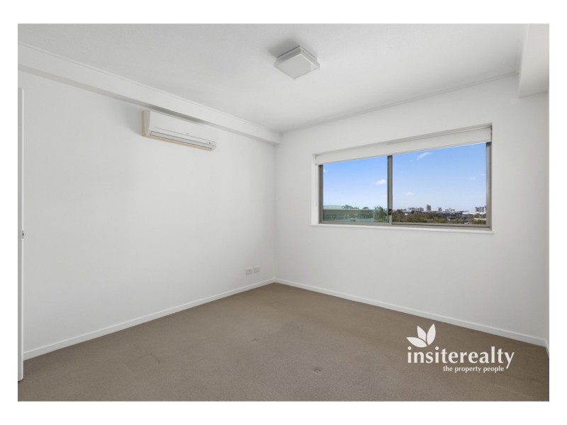 B5 / 2-10 Emporio Place, Maroochydore QLD 4558
