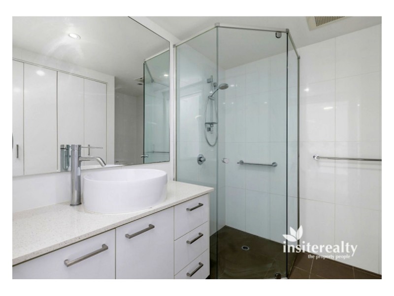 B5 / 2-10 Emporio Place, Maroochydore QLD 4558