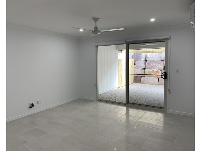2/1 Citron Place, Palmwoods QLD 4555