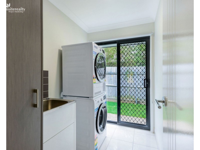Lot 3/108 Coonowrin Road, Glass House Mountains QLD 4518