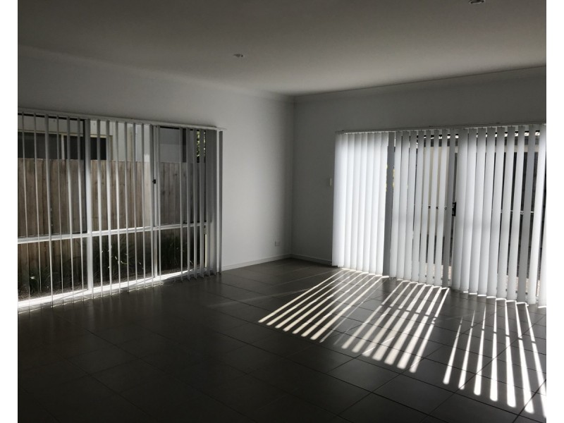 7 Eaton Street, Sippy Downs QLD 4556