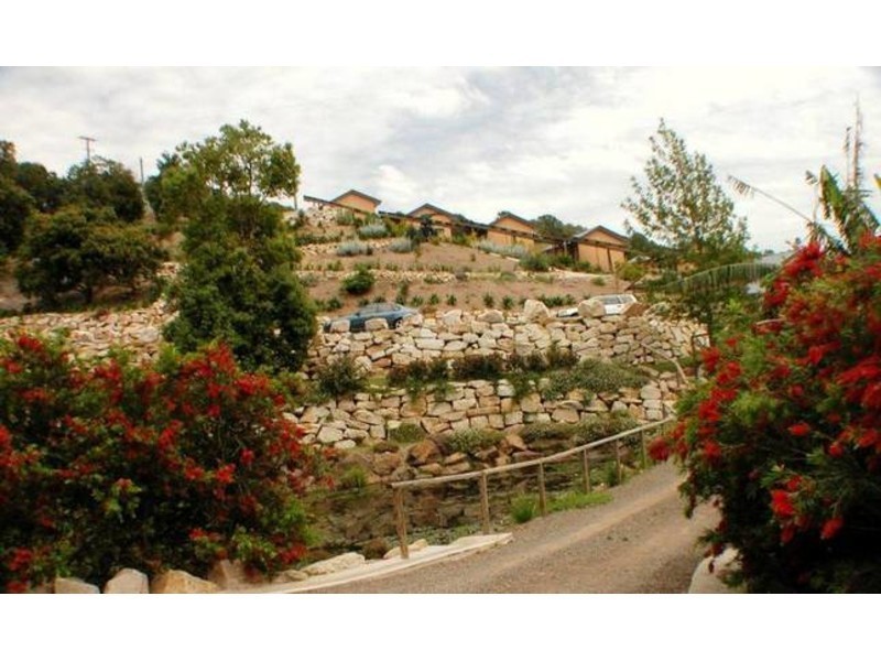 11 Hovard Road, Maleny QLD 4552