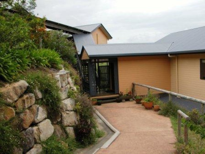 11 Hovard Road, Maleny QLD 4552