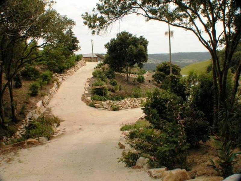 11 Hovard Road, Maleny QLD 4552