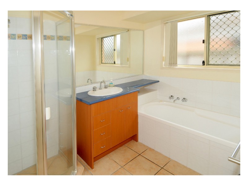 27 Explorer Street, Sippy Downs QLD 4556