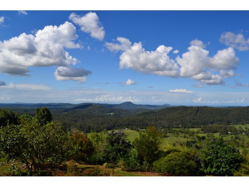 363 English Road, Kiamba QLD 4560