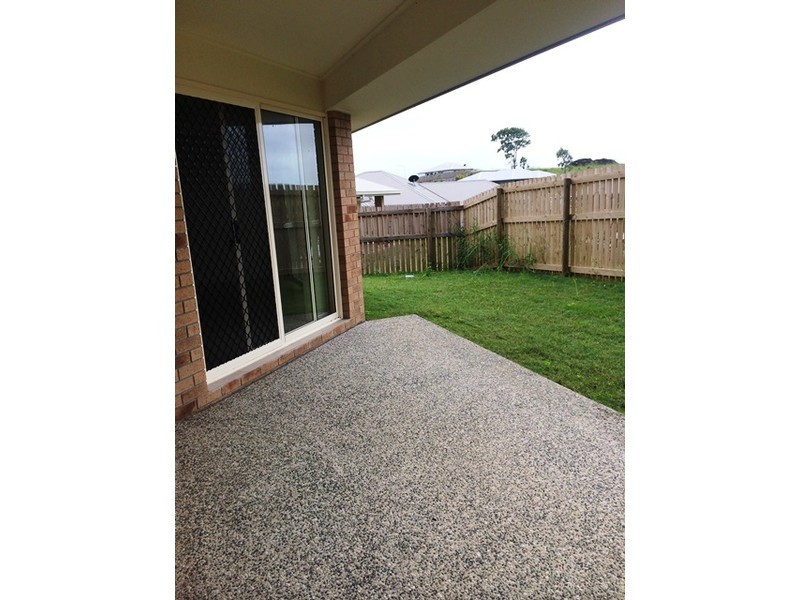 66 Dawson Boulevard, Rural View QLD 4740