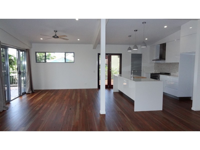 7B Danelles Way, Eimeo QLD 4740