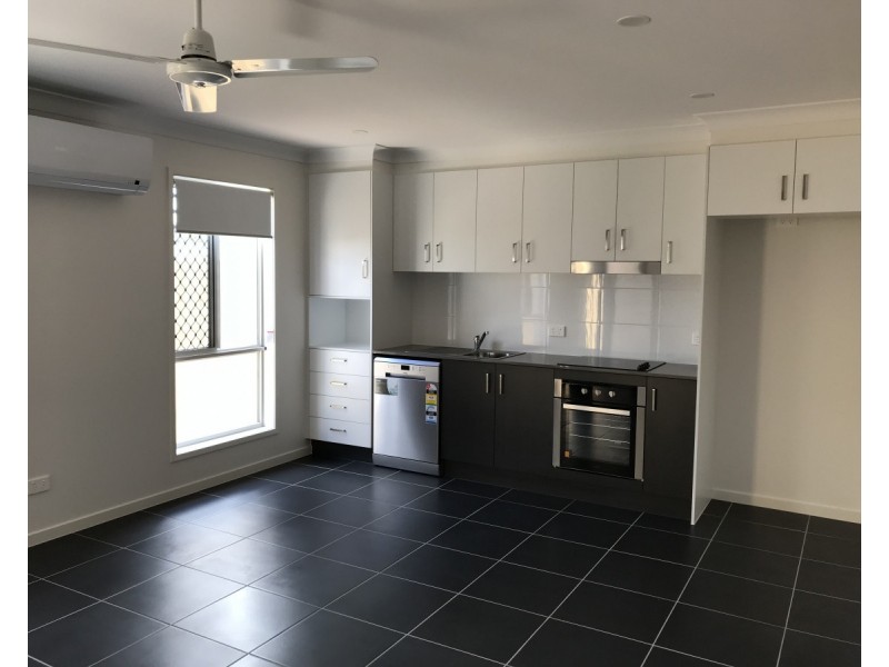 2/29 Lakefield Crescent, Beerwah QLD 4519