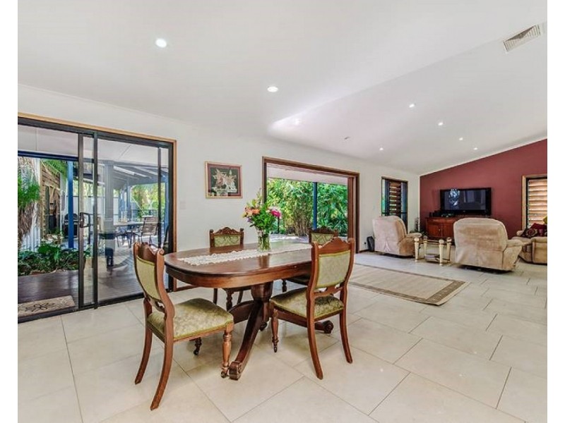 2 Clorinda Place, Palmview QLD 4553