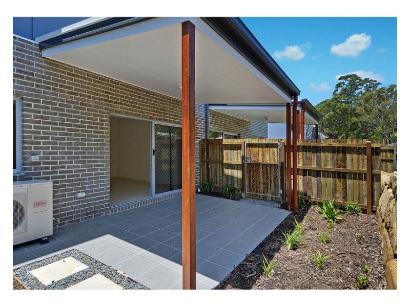 24/17 Greensboro Place, Little Mountain QLD 4551